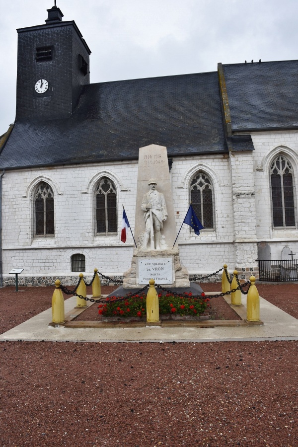 Photo Vron - le monument aux morts
