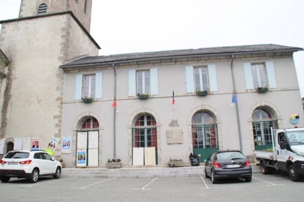 Photo Anglès - la Mairie