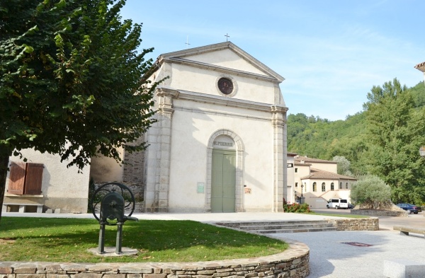 église Saint Pierre