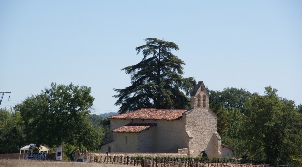 Photo Castelnau-de-Lévis - L'église du Carlat