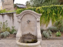Photo paysage et monuments, Espérausses - Fontaine