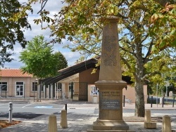 Photo paysage et monuments, Le Garric - la commune