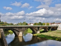 Photo paysage et monuments, Labruguière - Pont sur Le Thoré