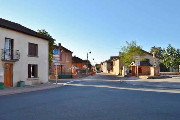 Photo Lagrave - la commune