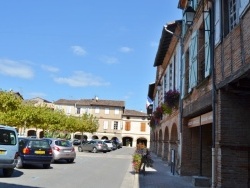 Photo paysage et monuments, Lisle-sur-Tarn - la commune