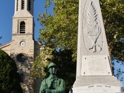 Photo paysage et monuments, Montredon-Labessonnié - Monument aux Morts