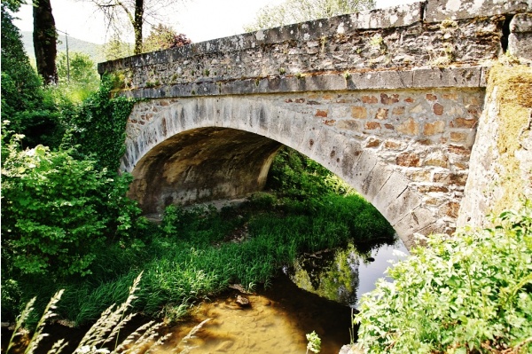 Photo Murat-sur-Vèbre - Pont-sur-la-Vébre