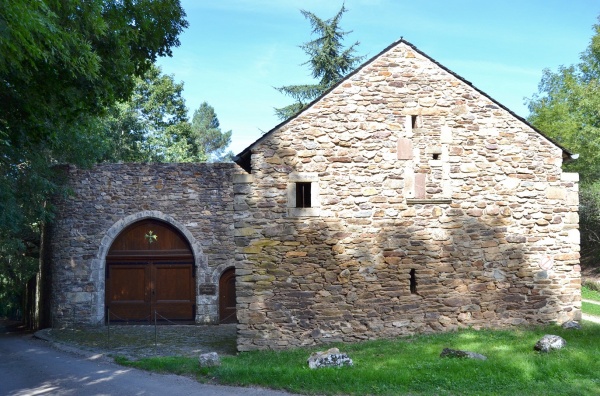 Photo Paulinet - Château de Paulin 15 Em Siècle ( Portail d'Entrée du Château )