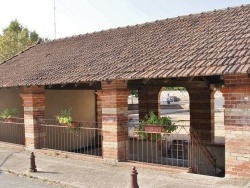 Photo paysage et monuments, Réalmont - le lavoir