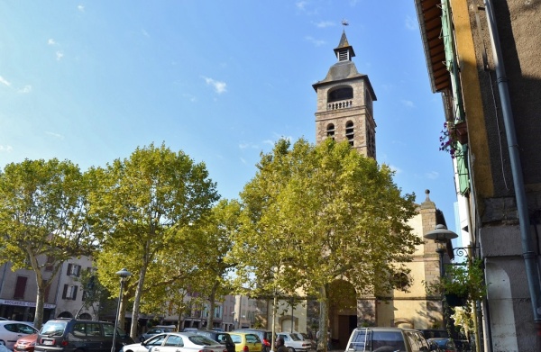 Photo Réalmont - église Notre Dame