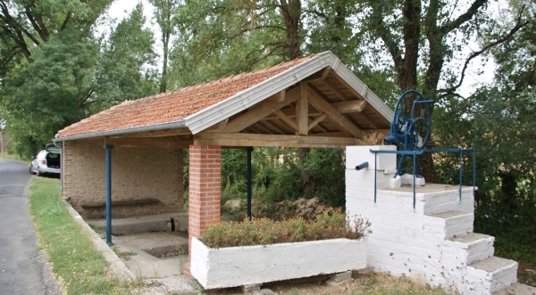 Photo Rouffiac - le lavoir