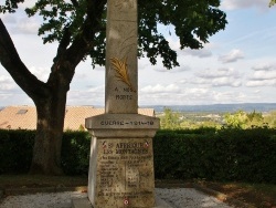 Photo paysage et monuments, Saint-Affrique-les-Montagnes - le monument aux morts