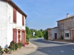 Photo paysage et monuments, Saint-Antonin-de-Lacalm - la commune