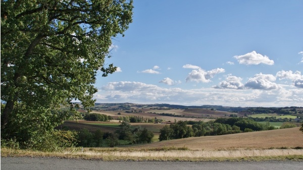 Photo Saint-Genest-de-Contest - la commune