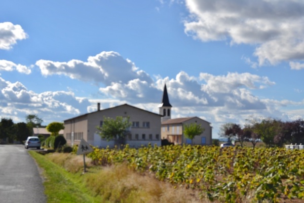 Photo Saint-Genest-de-Contest - la commune