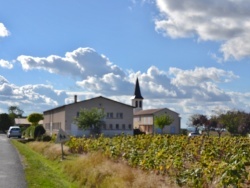 Photo paysage et monuments, Saint-Genest-de-Contest - la commune