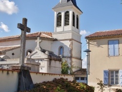 Photo paysage et monuments, Saint-Genest-de-Contest - église Saint Genest