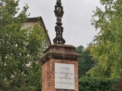 Photo paysage et monuments, Saint-Juéry - la croix