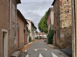 Photo paysage et monuments, Saint-Lieux-Lafenasse - la commune