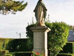 Photo paysage et monuments, Saint-Salvy-de-la-Balme - Statue