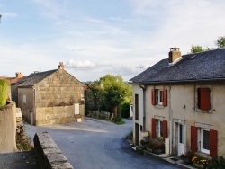 Photo paysage et monuments, Saint-Salvy-de-la-Balme - Rue du Village