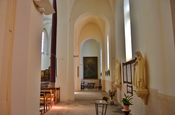 Photo Sorèze - Intérieure de l'église Notre-Dame de la Paix