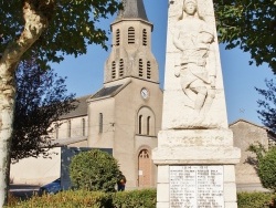 Photo paysage et monuments, Tanus - le monument aux morts