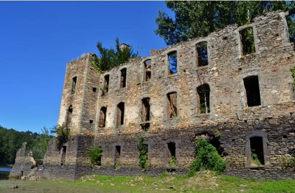 Photo Teillet - Ruines du Château de Granval 17 Em Siècle