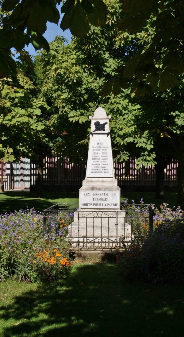 Photo Terssac - le monument aux morts