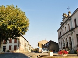 Photo paysage et monuments, Vielmur-sur-Agout - Place de la Mairie