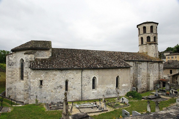 Photo Vieux - Eglise Sainte Eugéne vue du cimetierre