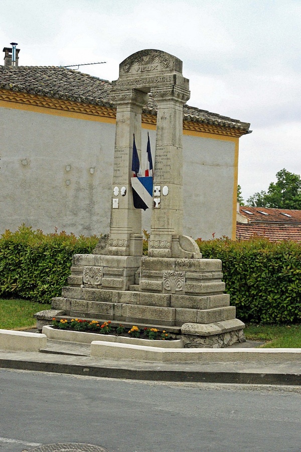 Photo Vieux - Le monuments aux morts
