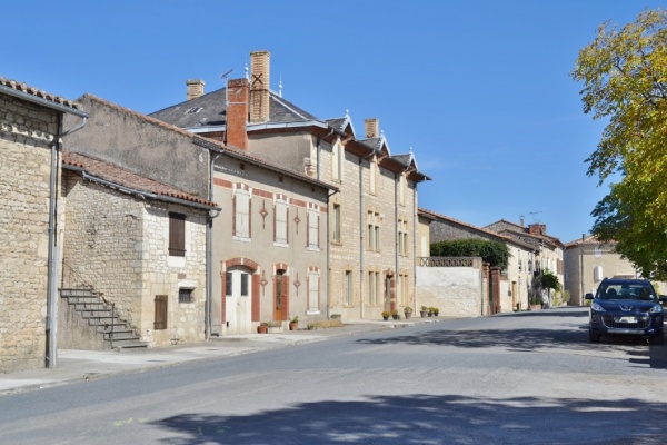 Photo Villeneuve-sur-Vère - la commune