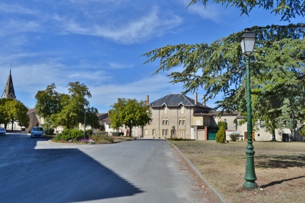 Photo Villeneuve-sur-Vère - la commune