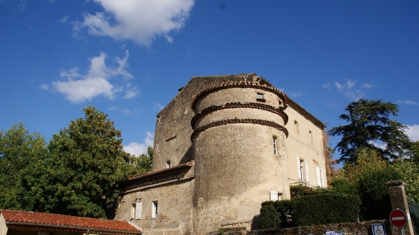 Photo Viviers-lès-Montagnes - Le Château