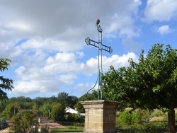 Photo paysage et monuments, Viviers-lès-Montagnes - Croix
