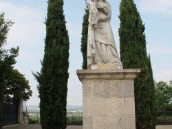 Photo paysage et monuments, Auvillar - le monument aux morts