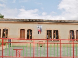 Photo paysage et monuments, Esparsac - la mairie