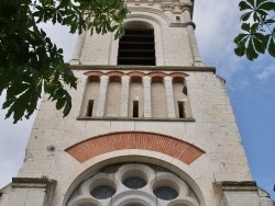 Photo paysage et monuments, Merles - le clochers de église saint Roch