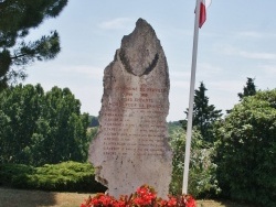 Photo paysage et monuments, Perville - le monument aux morts
