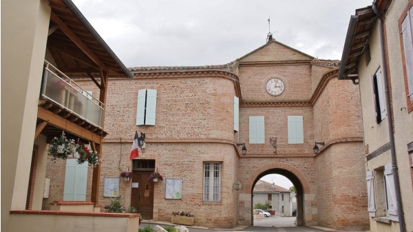 Photo Sérignac - la mairie