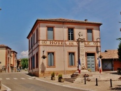 Photo paysage et monuments, Vazerac - L'Hotel-de-Ville