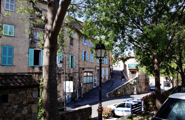 Photo Callian - La Commune