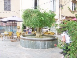 Photo paysage et monuments, Cogolin - la fontaine