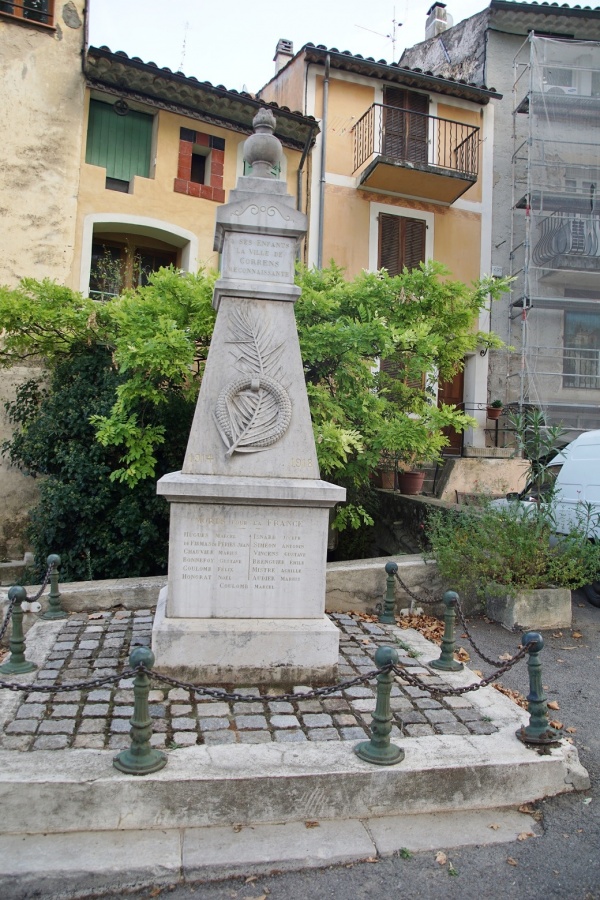 Photo Correns - le monument aux morts