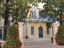 Photo paysage et monuments, Draguignan - la mairie