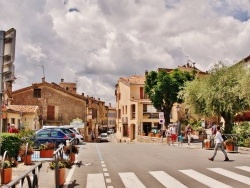 Photo paysage et monuments, Fayence - La Commune