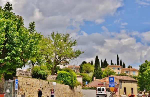 Photo Fayence - La Commune