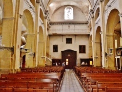 Photo paysage et monuments, Fayence - L'église