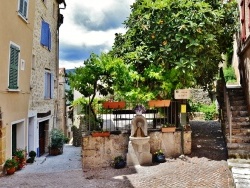 Photo paysage et monuments, Fayence - La Commune